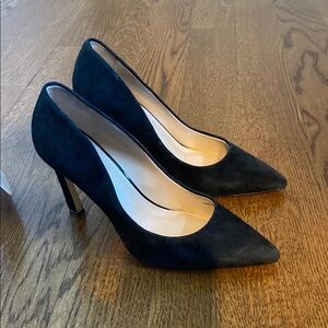 Elegant Black Women's Pumps
